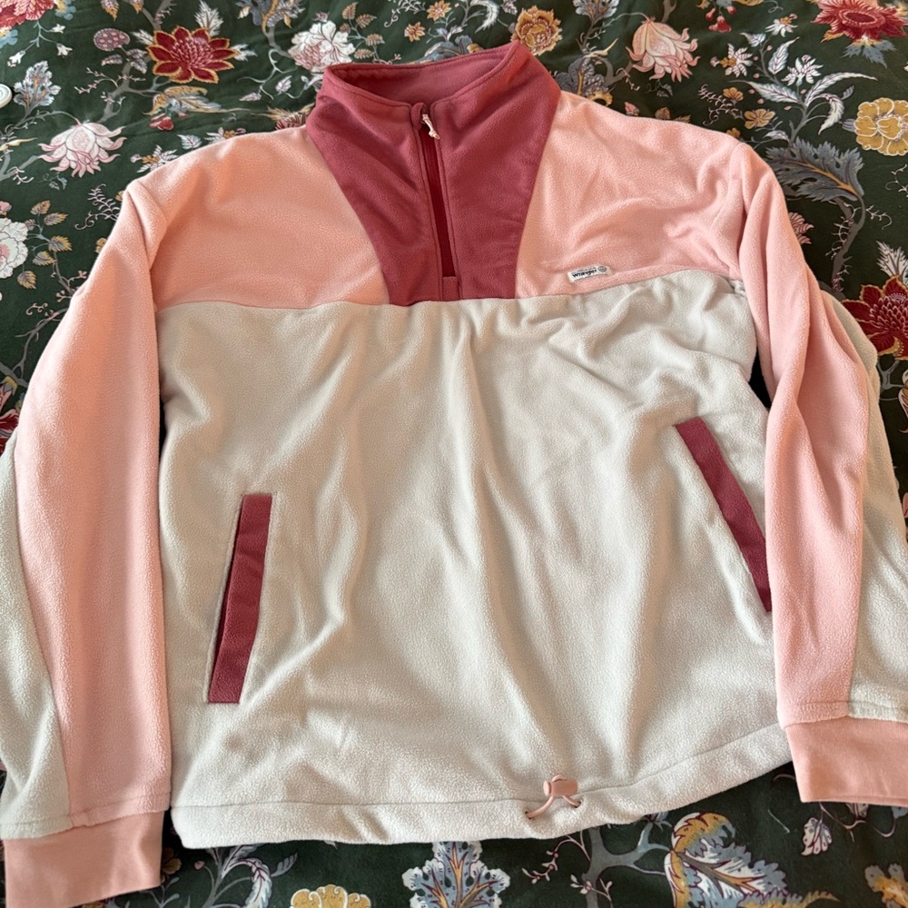 Wrangler sweater